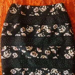 White House Black Market Mini Pencil Skirt Black and White Cocktail